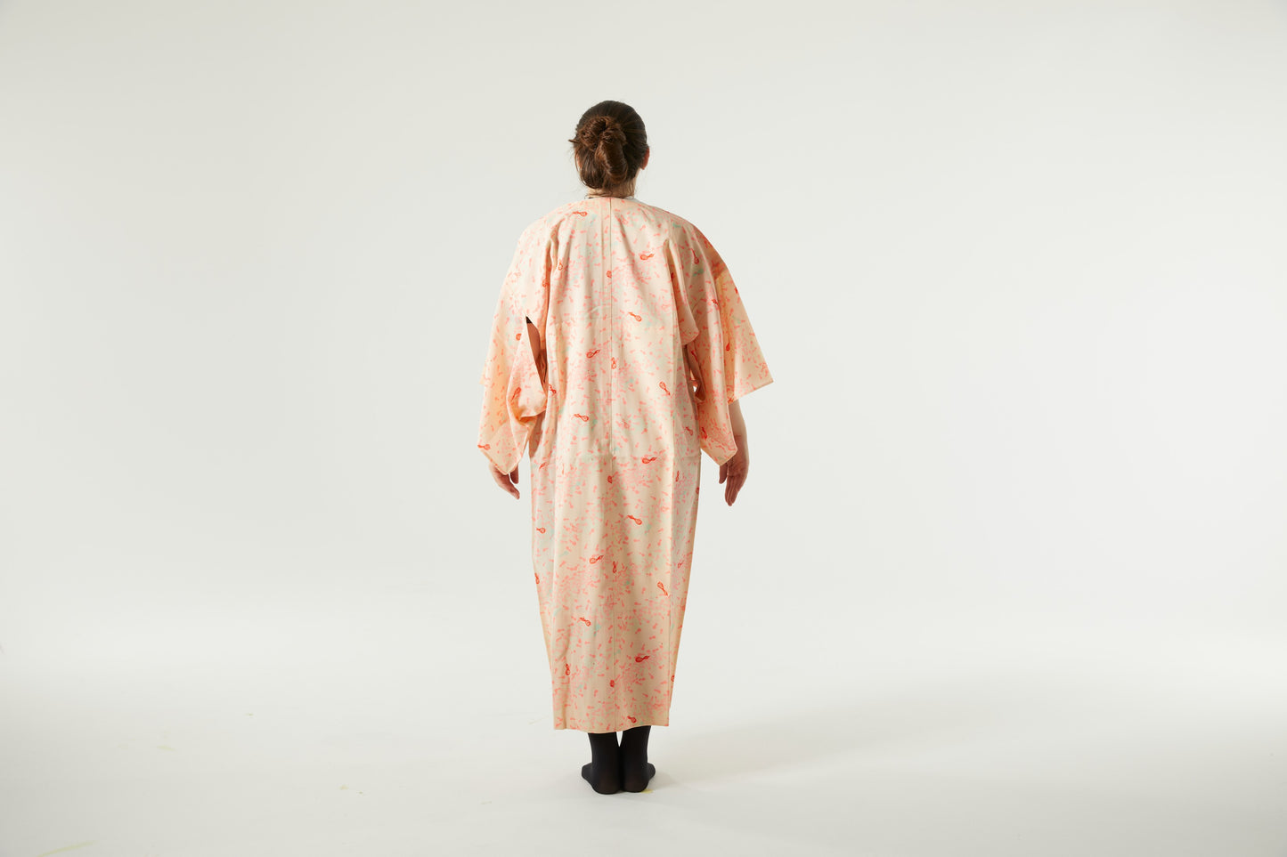 Vintage Handcrafted Silk Kimono "MOMOKO"