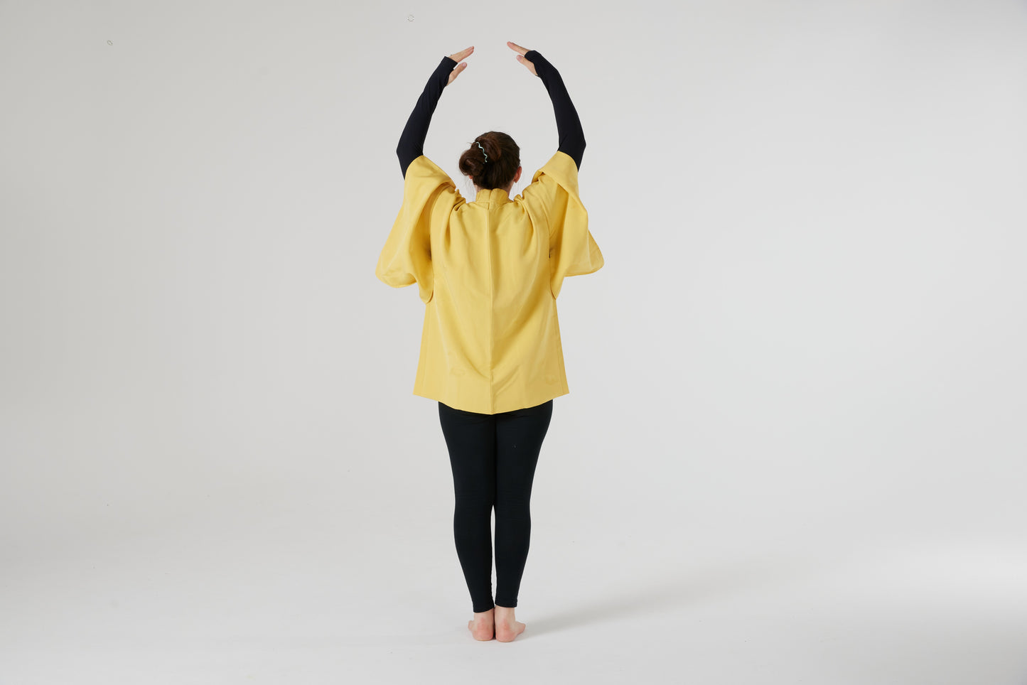 Yellow Dream Haori: Radiance in Every Detail