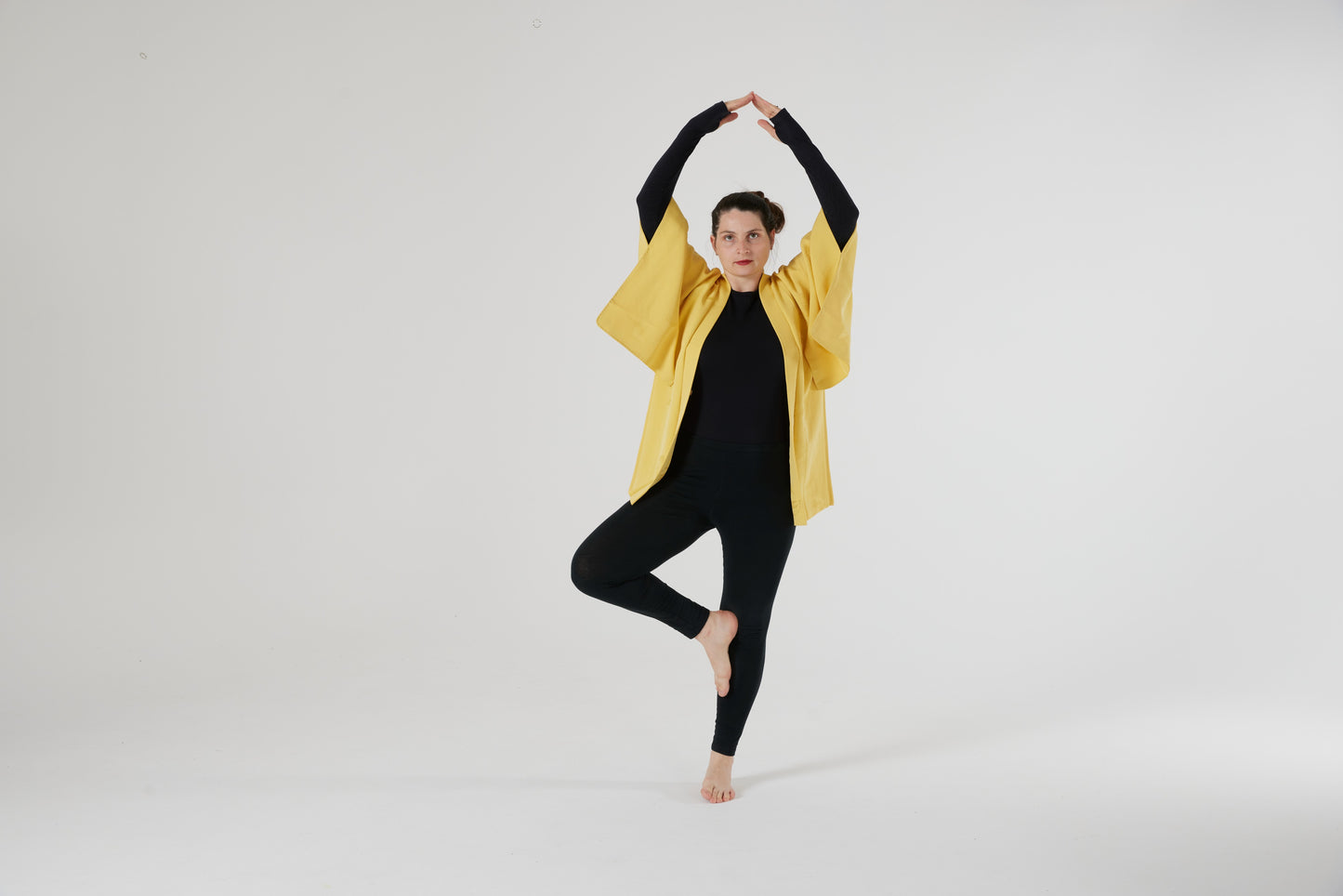 Yellow Dream Haori: Radiance in Every Detail