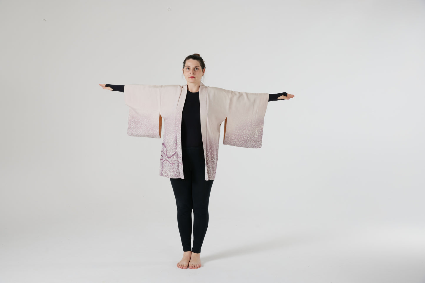 Shibori Haori - Lila Heaven: Elegance in Every Fold