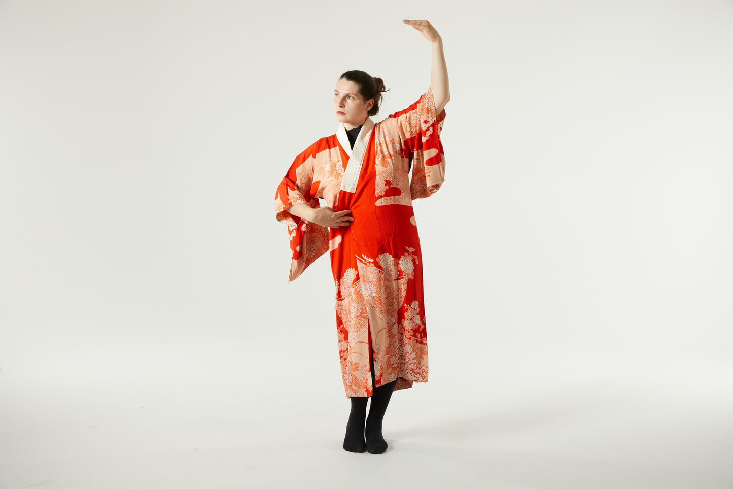 Silk Kimono "花 (hana)"